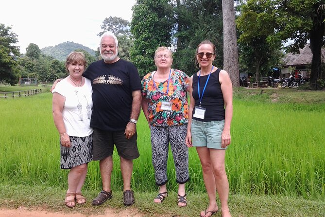 Private Half-Day Tour to Kampong Phluk Flooded Forest and Floating Villages - Timing, comfort, and what to wear