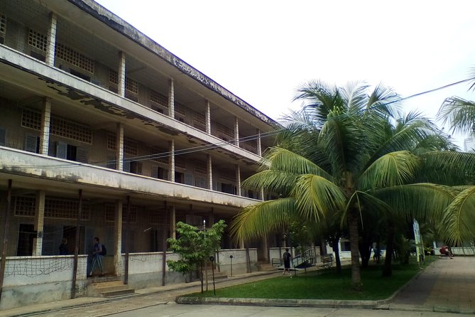 Private Half Day Trip to Genocidal Museum & Killing Field - What the $130 price really includes