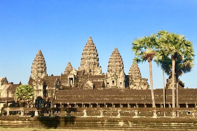 Private Siem Reap 3 Day Tour Discover All Highlight Angkor Temple - Day one: Roluos temples, Tonle Sap, and Siem Reap culture