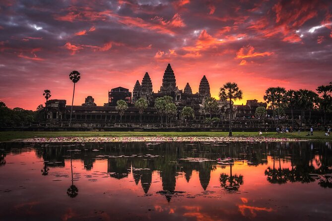 Private sunrise tour to Angkor Wat & other highlights with Professional Guide. - Why the sunrise start is worth the lost sleep