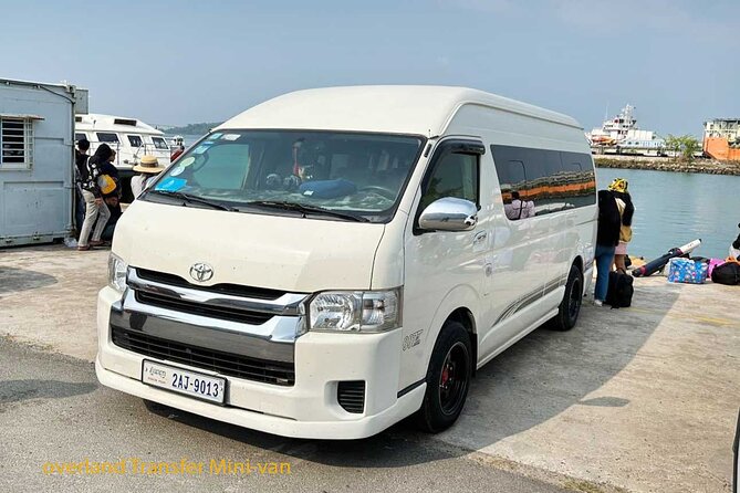 Private Taxi Transfer Phnom Penh - Sihanoukville Car - Minivan - A private road connection between two very different Cambodian bases
