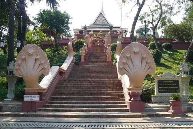 Private Tour: Phnom Penh City Tour Full Day - Khmer art at the National Museum