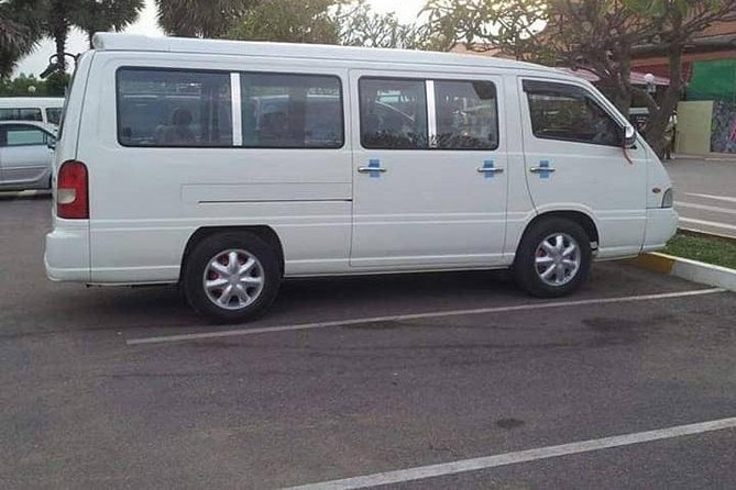 Private Transfer: Siem Reap Angkor Internation Airport to Hotel - The one-hour ride to your Siem Reap hotel