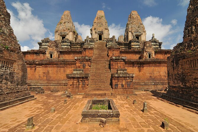 Private Transfer : Siem Reap ↔ Battambang - Who Will Get the Most From This Ride
