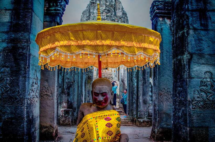 Seat-In-Coach: Small Circuit tour with Sunrise at Angkor Wat - Who should book this Angkor morning?