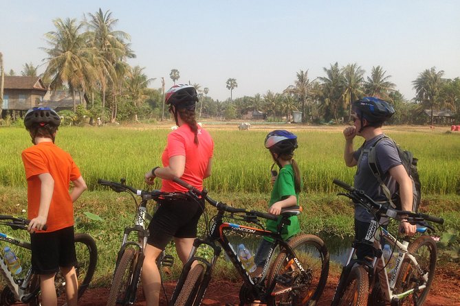 Short Cycling at Countryside - Leaving Siem Reap by the River