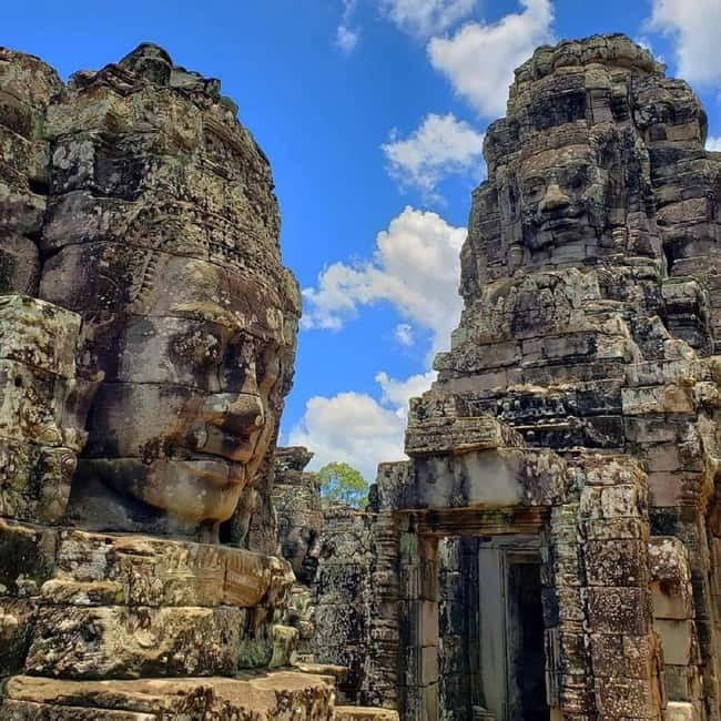 Siem Reap: 2-Day Private Angkor Wat & Angkor Temples Tour - Day 1: entering Angkor Thom through the South Gate