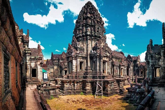 Siem Reap 2-Day Private Angkor Wat Tour with Sunrise - Banteay Srei shows Angkor’s finest small-scale carving