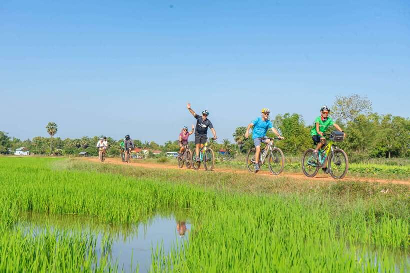 Siem Reap: Angkor Sunrise 2 Days Guided Bike Tour - Fitness, clothing, and practical preparation