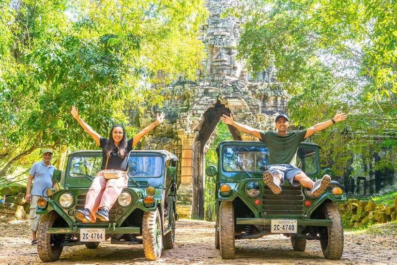 Siem Reap: Angkor Sunrise Jeep Tour / SUV Car Available - Bayon, Angkor Thom, and the meaning behind the stone