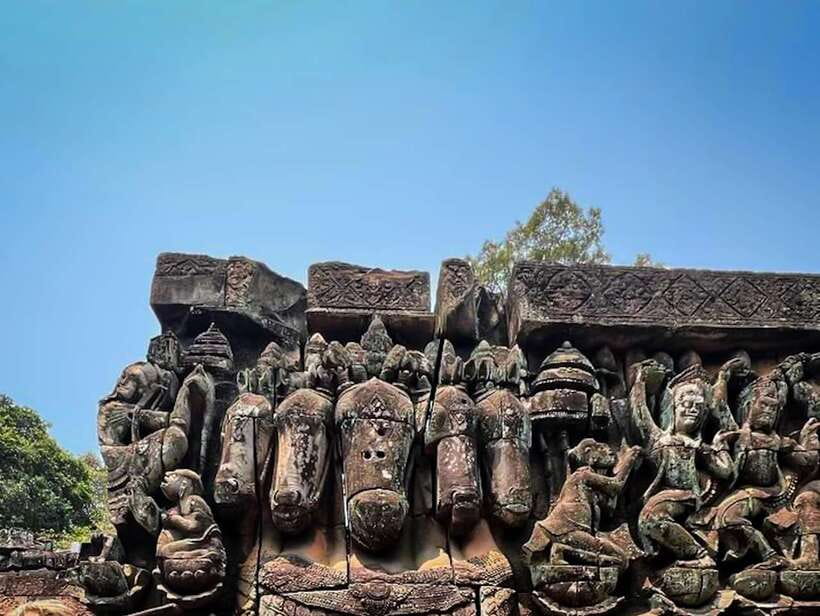 Siem Reap: Angkor Wat 2-Day Tour with Sunrise and Sunset - Neak Pean turns water into sacred design
