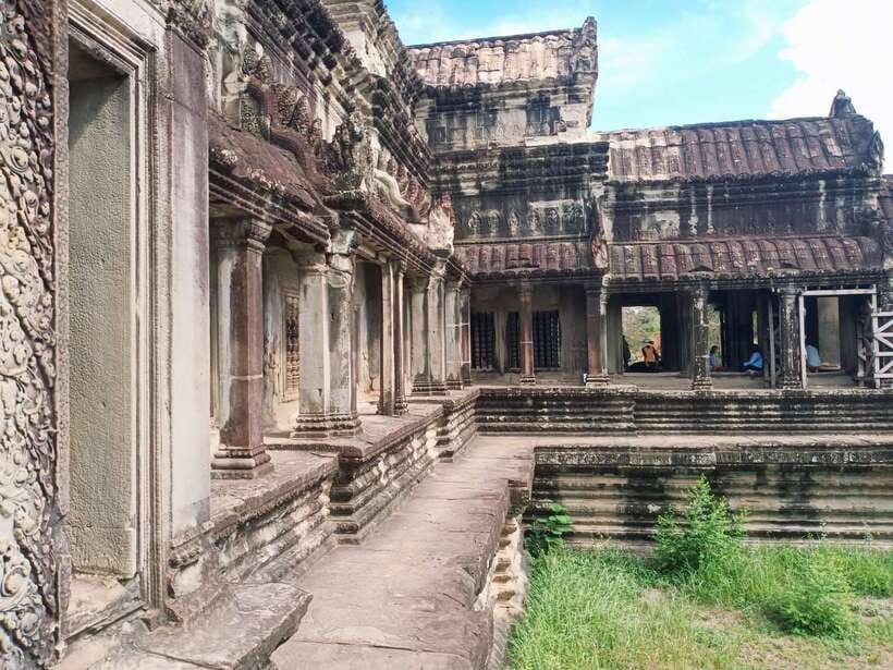 Siem Reap: Angkor Wat Private Tour by Tuk-Tuk - Banteay Kdei and the ride back