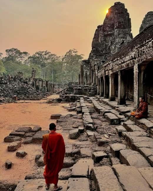 Siem Reap: Angkor Wat Private Tour with Sunrise - East Mebon and Pre Rup add a different view