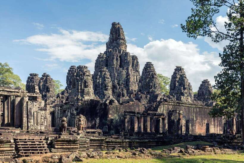 Siem Reap: Angkor Wat Small-Group Full Day Tour and Sunset - Ta Prohm, where roots take over the temple