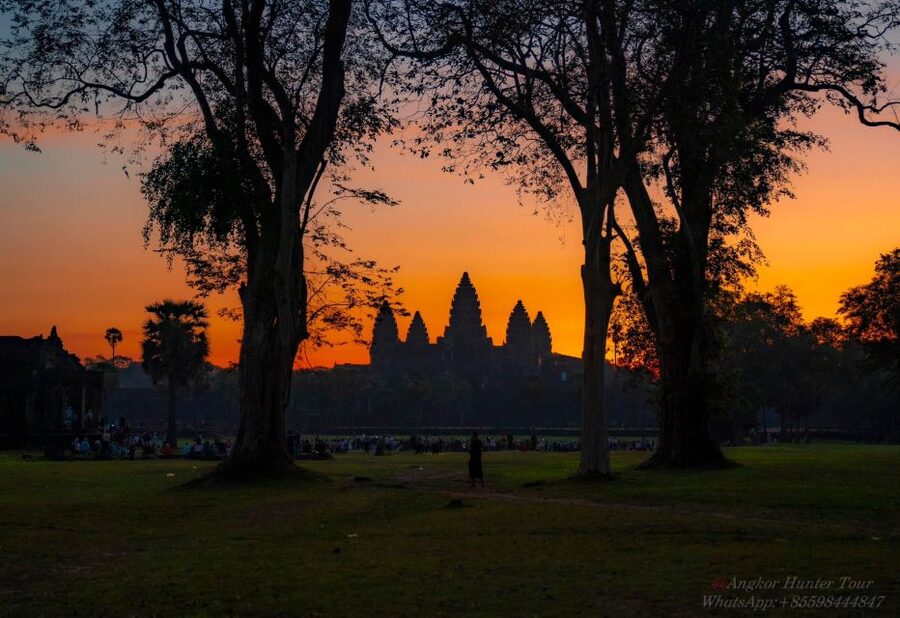 Siem Reap: Angkor Wat: Small-Group Sunrise Tour - Who should book this sunrise tour?