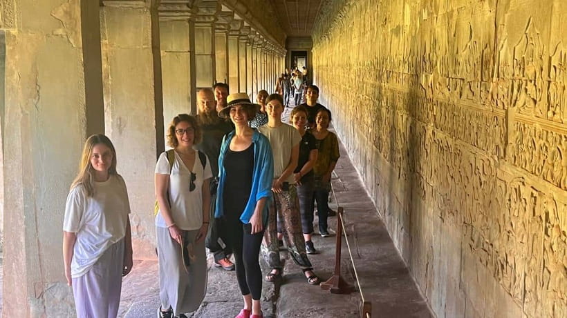 Siem Reap: Angkor Wat: Small-Group Sunrise Tour - Bayon and Angkor Thom close the temple circuit