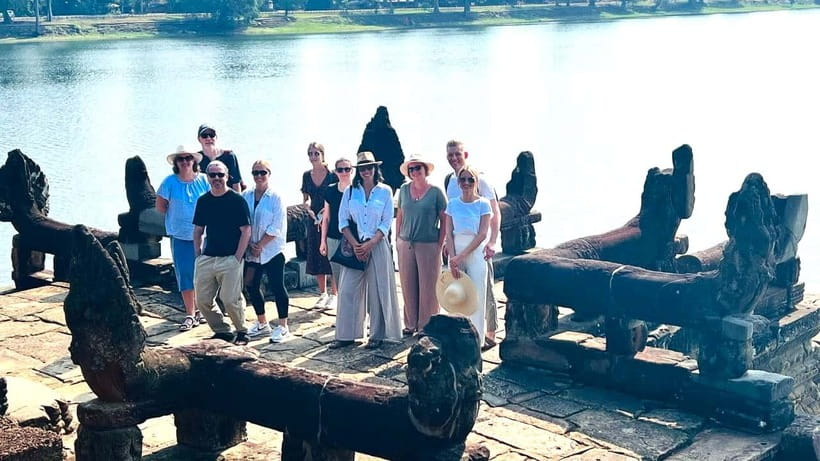 Siem Reap: Angkor Wat: Small-Group Sunrise Tour - Transport, walking, heat, and what to pack
