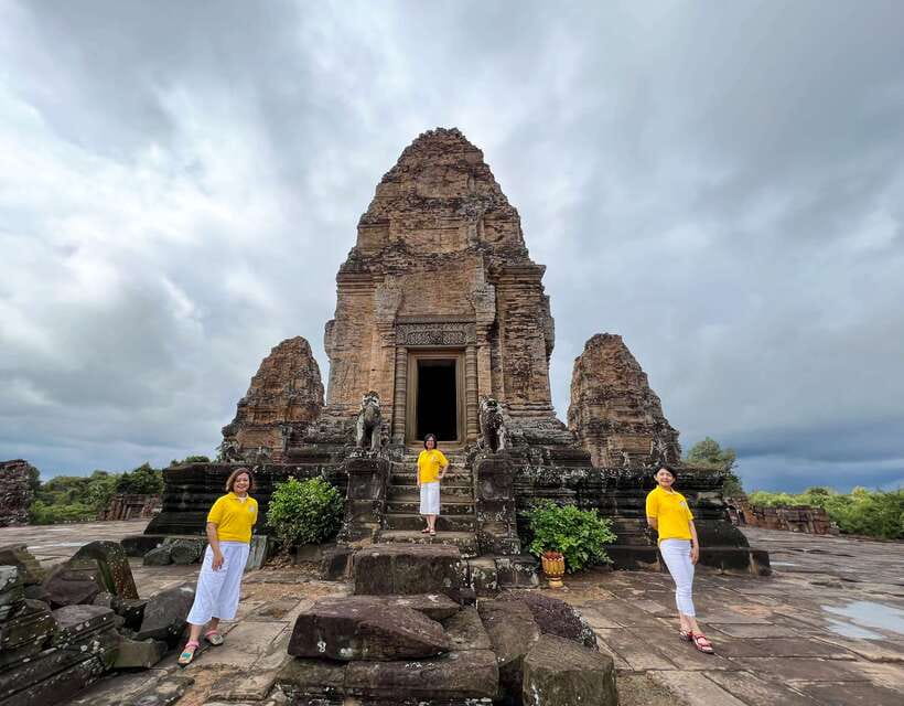 Siem Reap: Angkor Wat Small-Group Sunrise Tour & Breakfast - Transport, heat, and the true cost