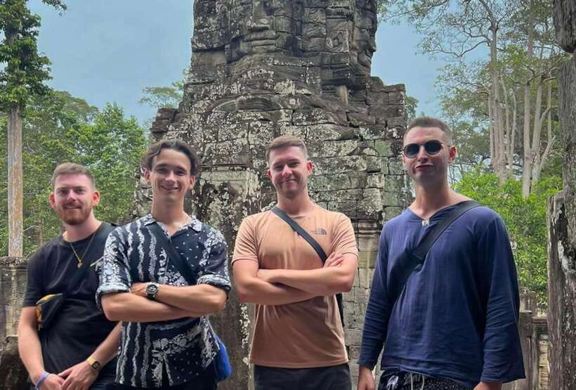 Siem Reap: Angkor Wat Sunrise and Full-Day Sightseeing Tour - The early start, heat, and physical effort