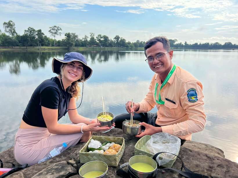 Siem Reap: Angkor Wat Sunrise Tour via Tuk Tuk & Breakfast - Key points at a glance