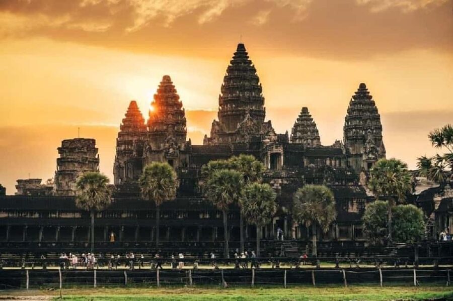 Siem Reap: Angkor Wat Sunrise Tour with Spanish Guide - Is $65 a good value?