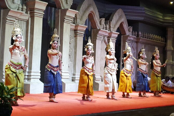 Siem Reap Apsara Dinner show & Hotel Pick up - Key things to know before booking
