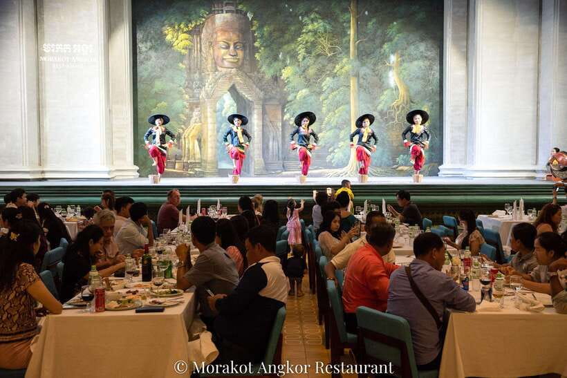 Siem Reap: Apsara Show Including Dinner & Hotel Pickup - Watching the dancers explain old stories