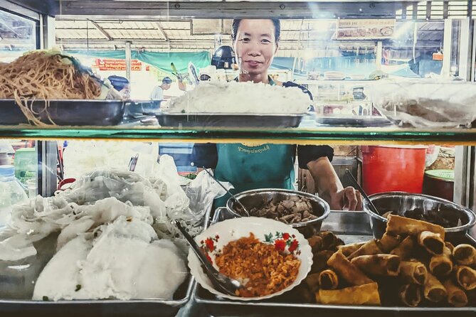 Siem Reap Authentic Breakfast and Market Tour - What the tuk-tuk and small group add