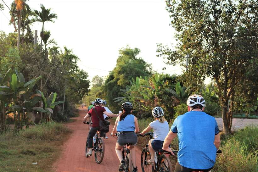 Siem Reap: Bike Rental - Riverside roads, villages, and the parts between temples