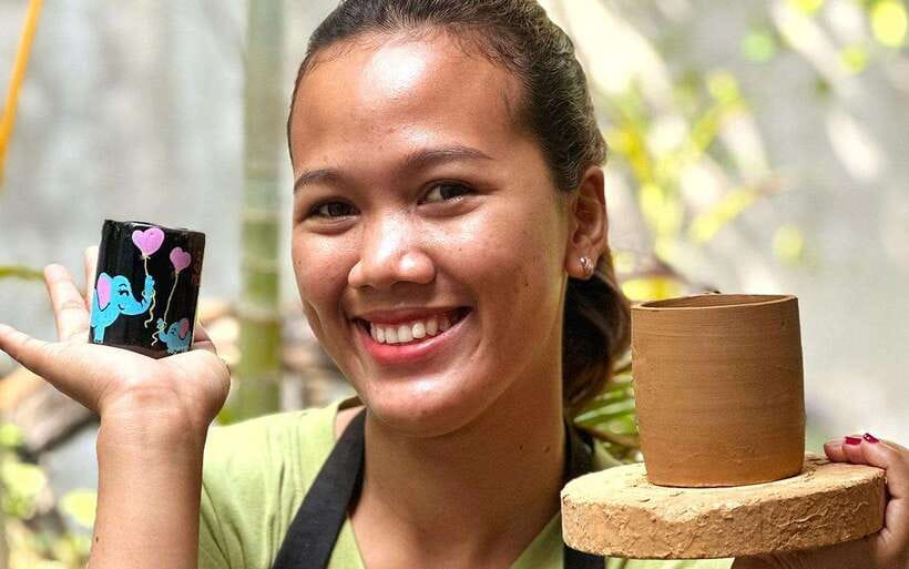 Siem Reap: Cambodian Pottery Class - Khmer Carvings Add a Local Signature