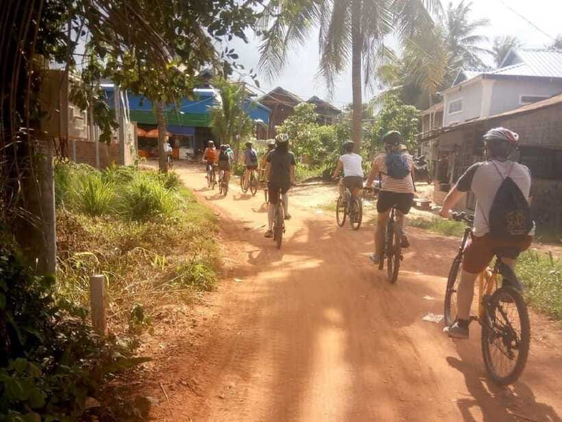 Siem Reap: Countryside Cycle and Local Village Life Tour - What the $32 price gets you