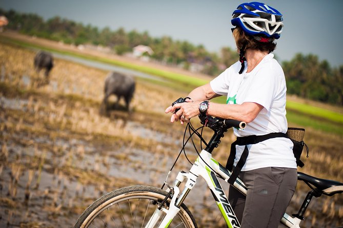 Siem Reap Countryside Guided Tour by Bike and E-Bike Private Tour - Bicycle or e-bike: which should you choose?
