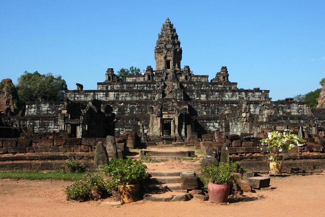 Siem Reap Countryside Jeep Tour - Cycling through rice fields and village life