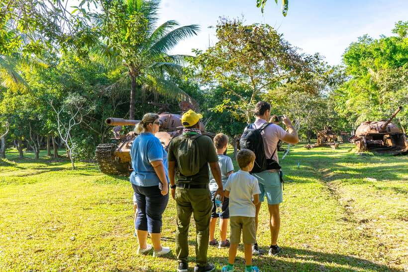 Siem Reap: Countryside Jeep Tour / SUV Car Available - The guide can shape the whole day