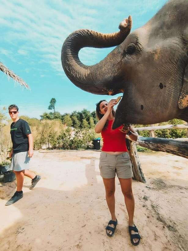 Siem Reap: Elephant Sanctuary Included Hotel Pickup Drop-off - What to wear and pack