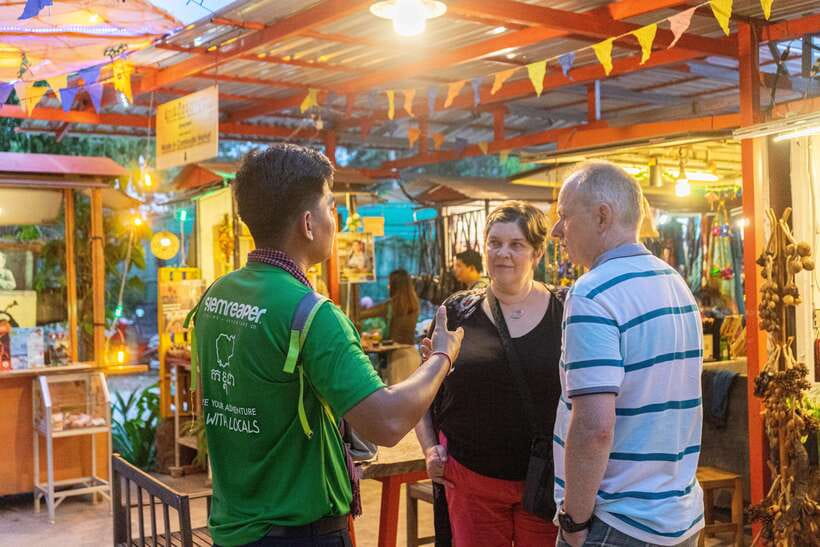 Siem Reap: Evening Food Tour with 10 Local Tastings - What the $35 price really covers