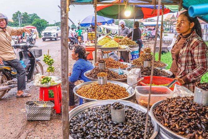 Siem Reap Evening Foodie Vespa Tour / Tuk Tuk Available - Stop four: Road 60 and the night market meal