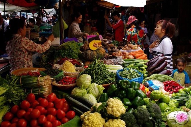 Siem Reap Evening Street foods Tours by Tuk Tuk - Key points to know before you book