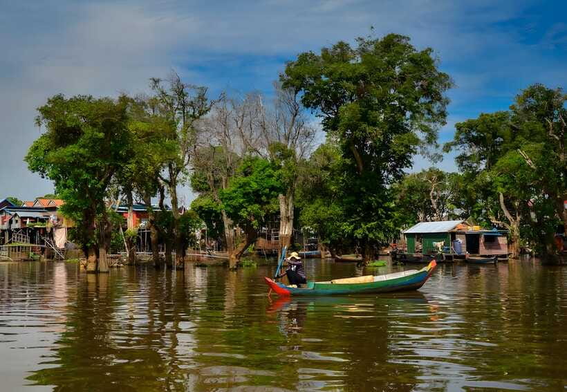 Siem Reap: Floating Village, Kampong Phluk Private Tour - Wet season or dry season?