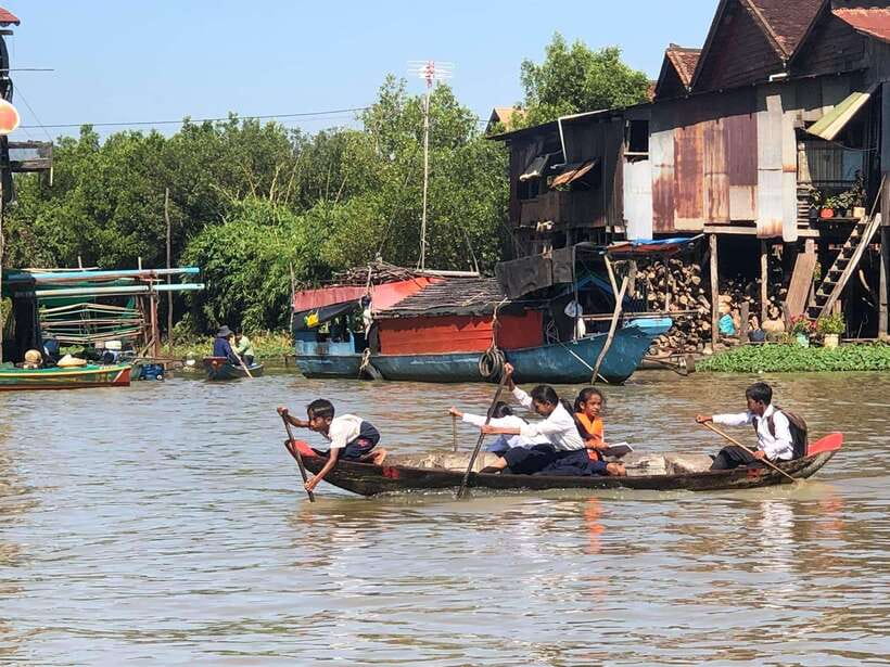 Siem Reap Floating Village Kampong Phluk Sunset with Boat - Walking through Kampong Phluk