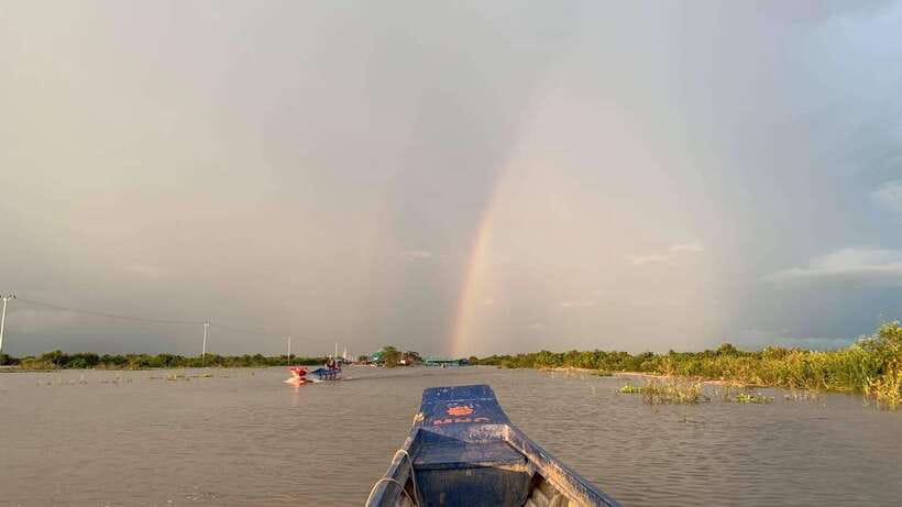 Siem Reap Floating Village Tour, Kompong Phluk Tour - Sunset on Tonle Sap is the best finish