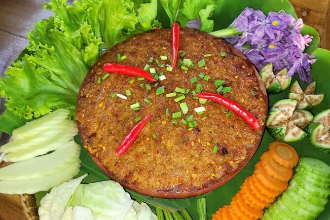 Siem Reap Food Tour By Local - Stop one: handmade noodles with edible flowers