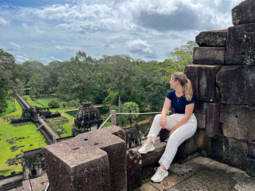 Siem Reap: Full Day Angkor Wat Temple Experience with Sunset - Angkor Wat deserves the longest visit