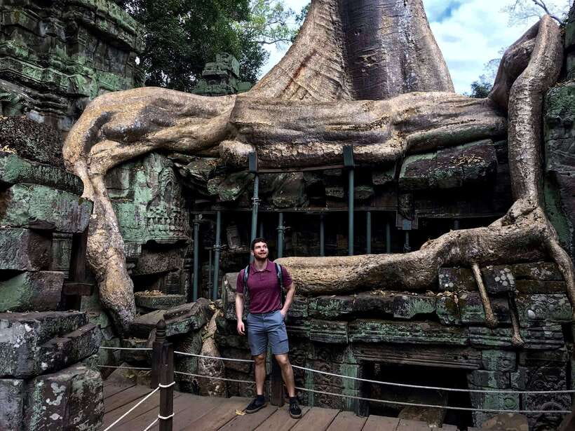 Siem Reap: Full Day Angkor Wat Temple Experience with Sunset - Angkor Thom opens the story with royal scale
