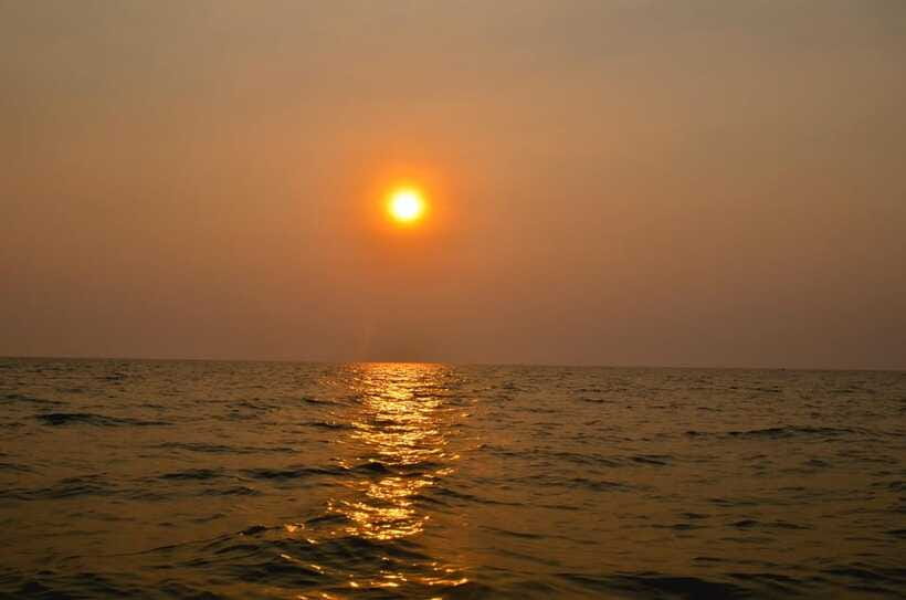 Siem Reap: Half-Day Kampong Phluk with Sunset, Boat & Guide - Tonle Sap beyond the village
