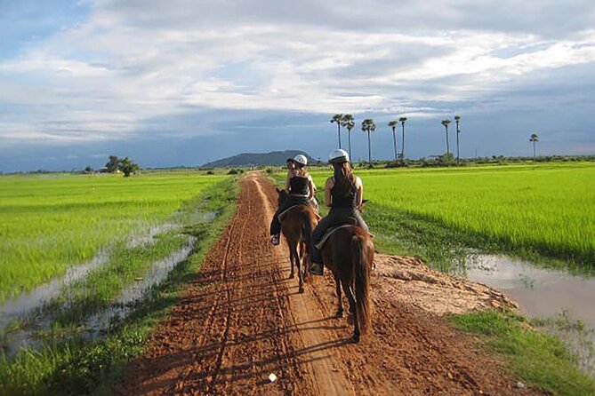 Siem Reap Happy Horse Riding Free Pick-up & Drop-off - Why the tuk tuk transfer adds real value