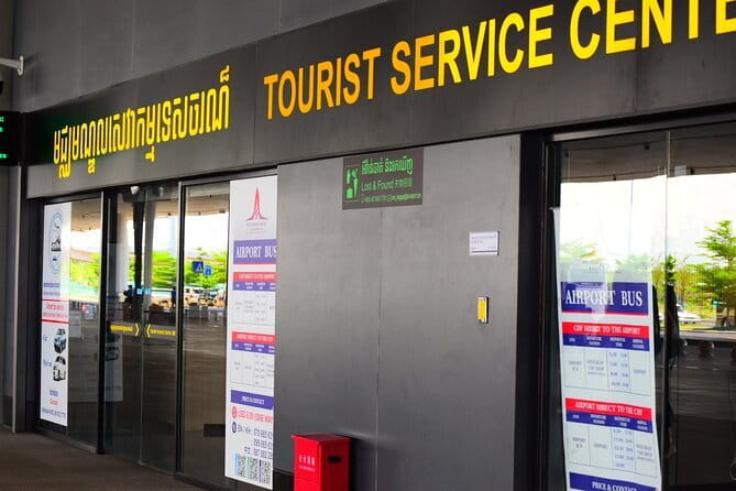 Siem Reap International Airport Shared Shuttle Bus Transfer - What the airport-to-town journey looks like