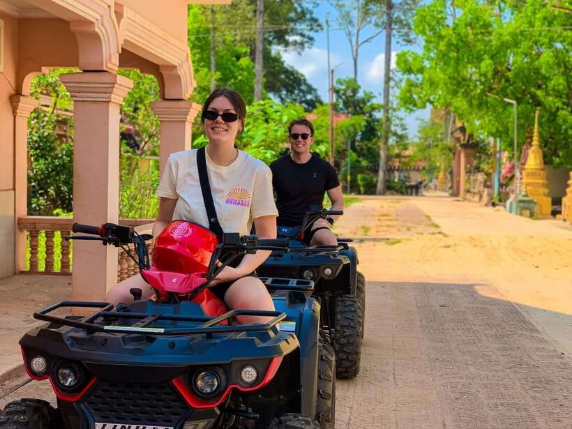 Siem Reap: Khmer Village and Fish Farm ATV Tour - Rice paddies and working farmland