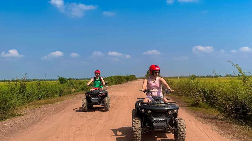 Siem Reap: Khmer Village and Fish Farm ATV Tour - Guides, group size, and the pace