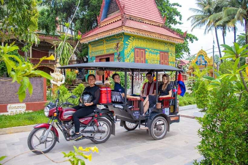 Siem Reap: Khmer Water Blessing by Monk and Lotus Farm Visit - The guide can make or break the morning